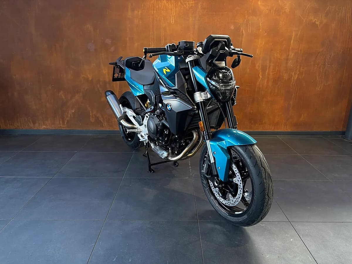 BMW F 900 R