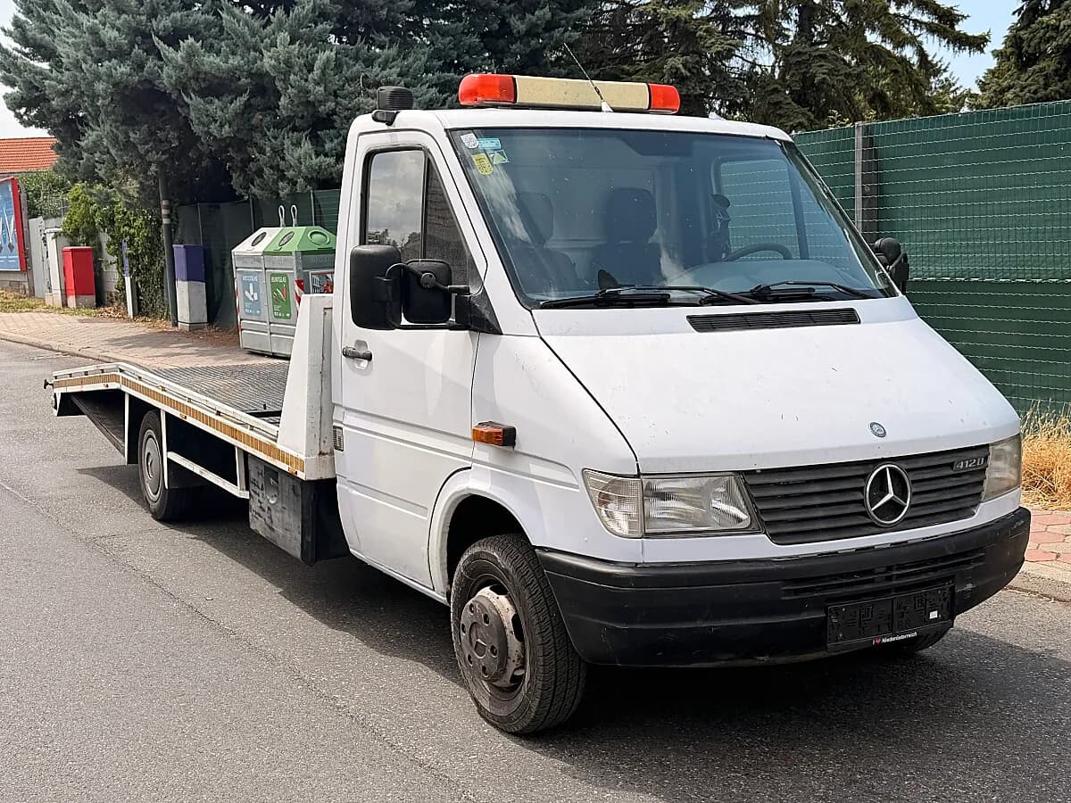 Mercedes-Benz Sonstige