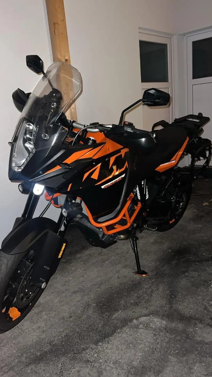 KTM Adventure