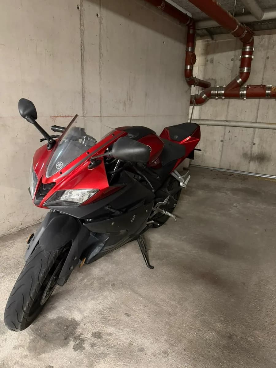 Yamaha YZF