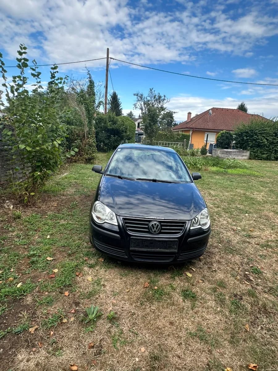 VW Polo