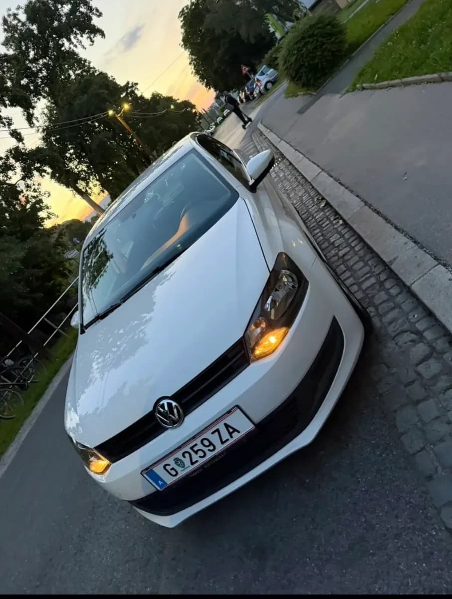 VW Polo