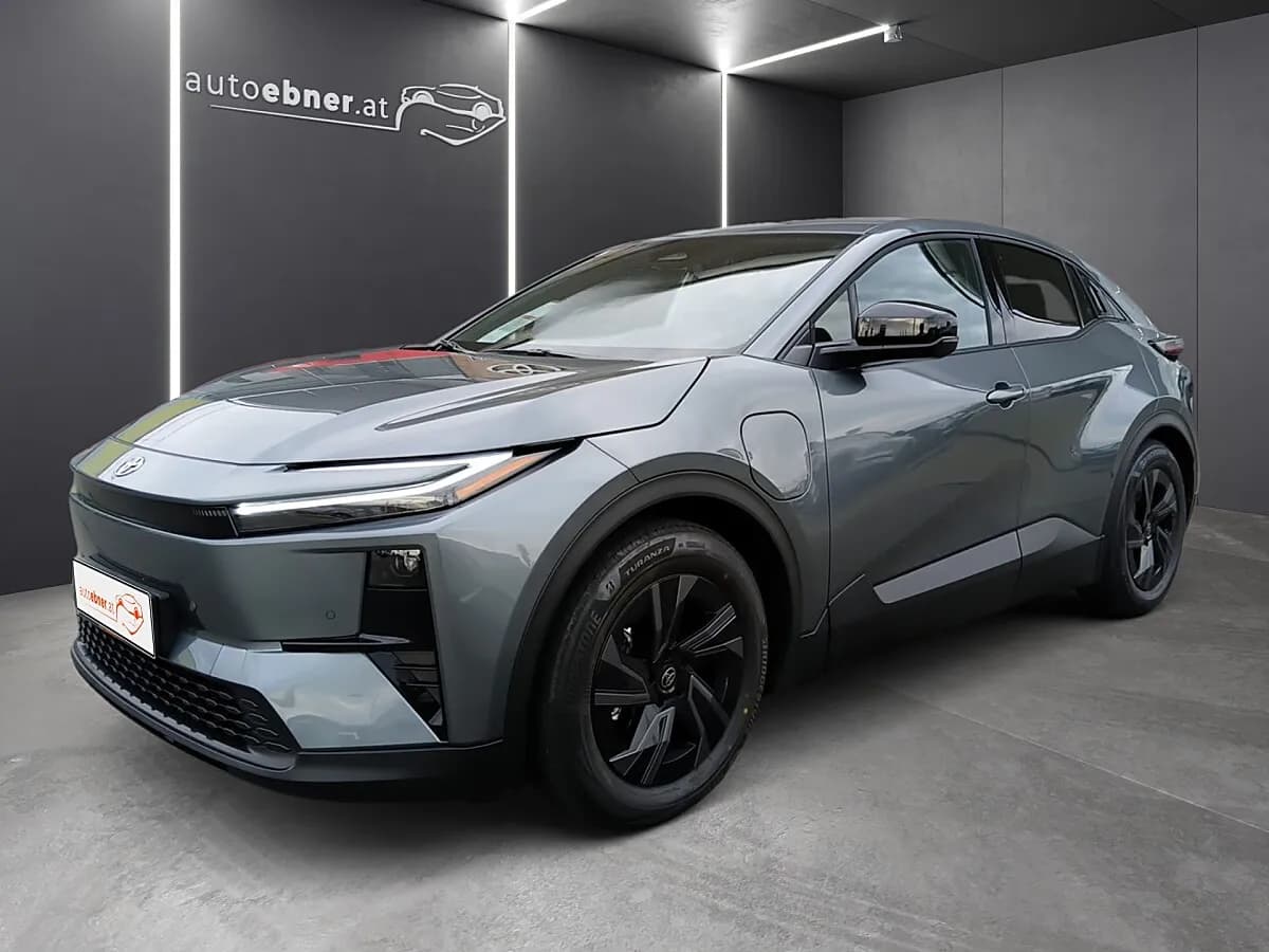 Toyota C-HR+