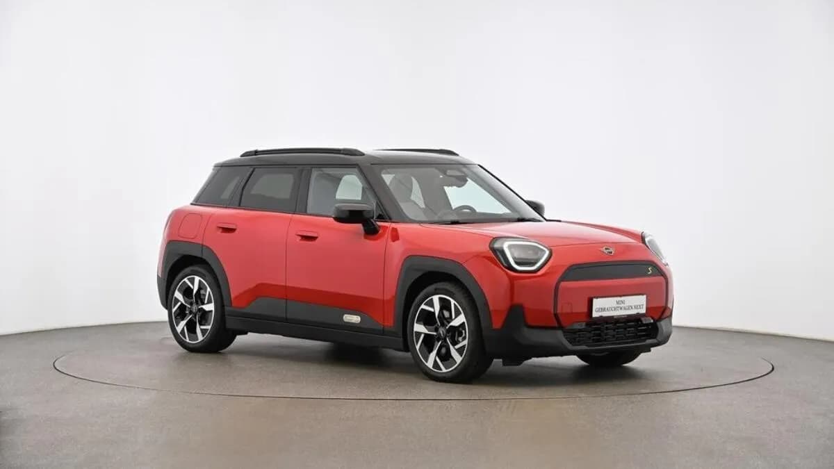 MINI Aceman