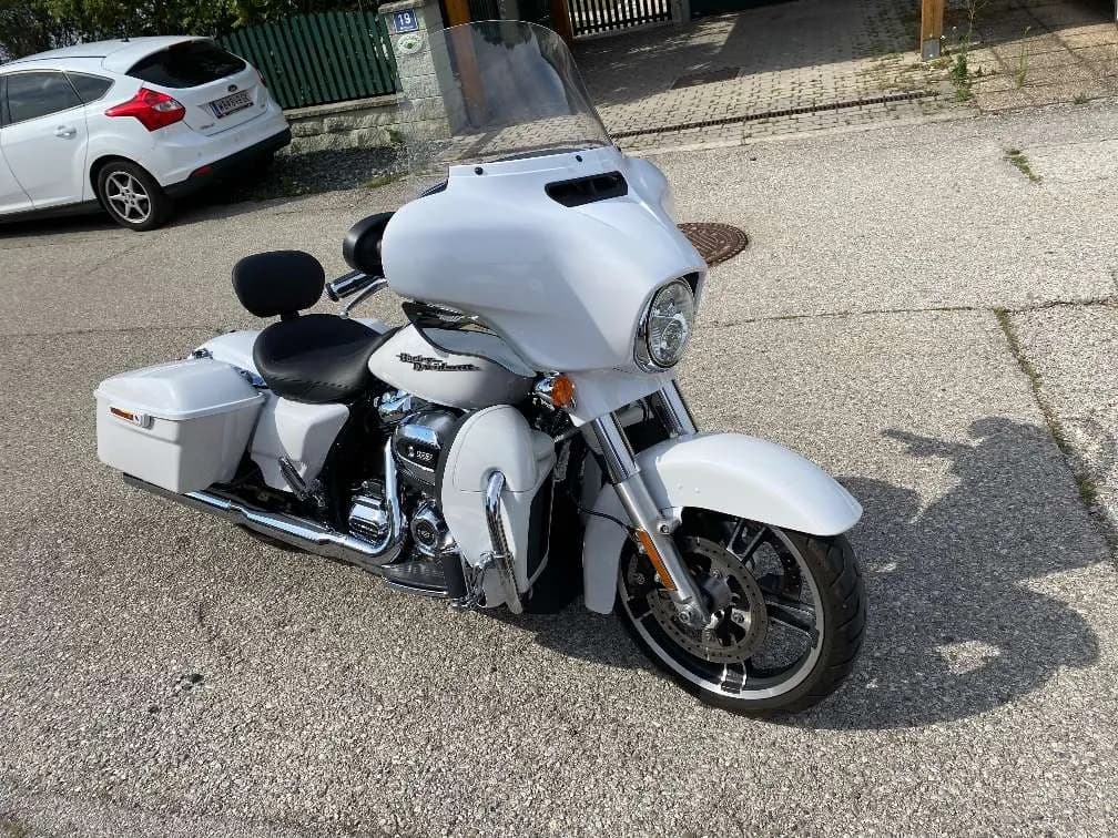 Harley-Davidson Street Glide