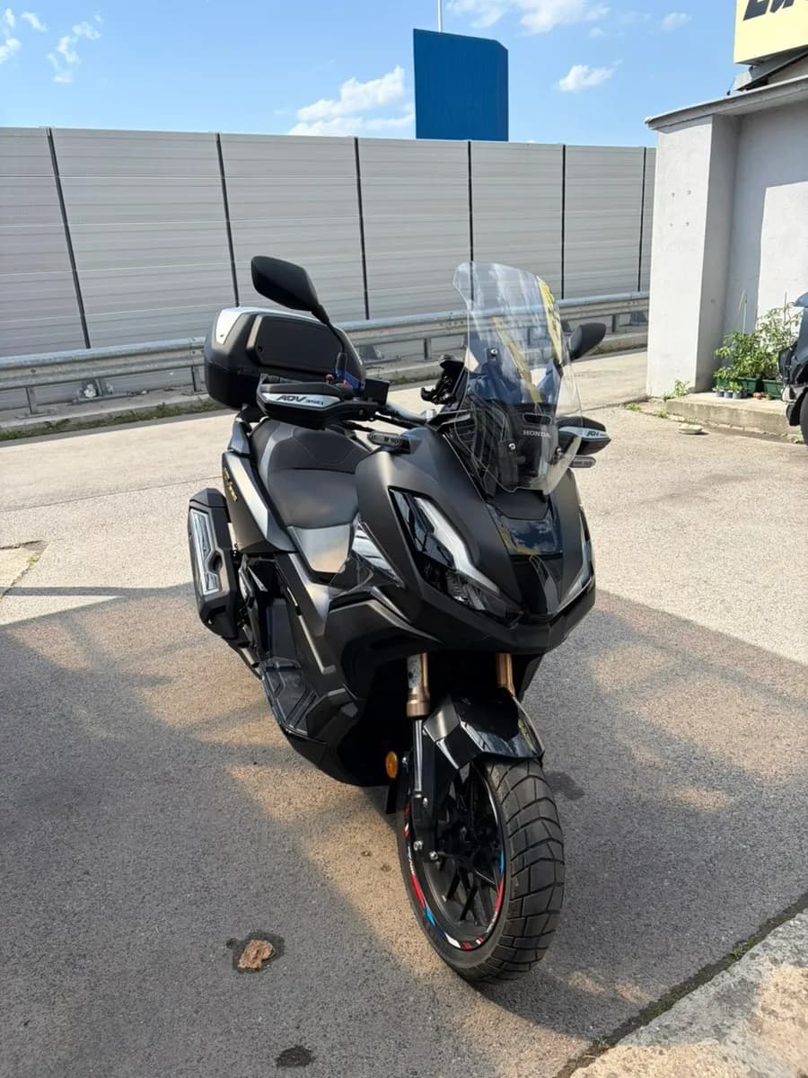 Honda ADV350