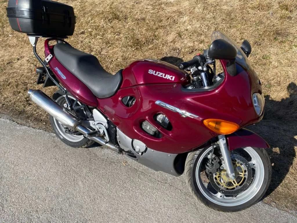 Suzuki GSX