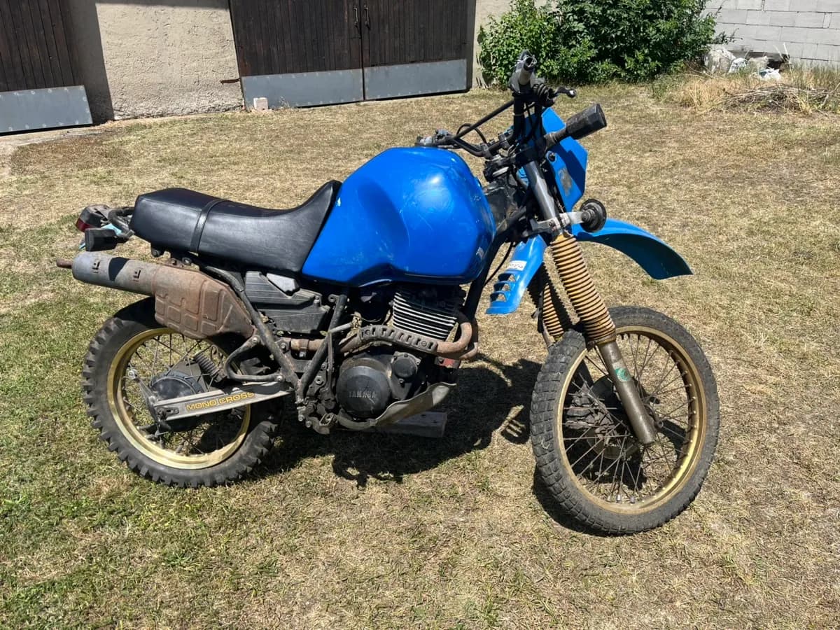 Yamaha XT