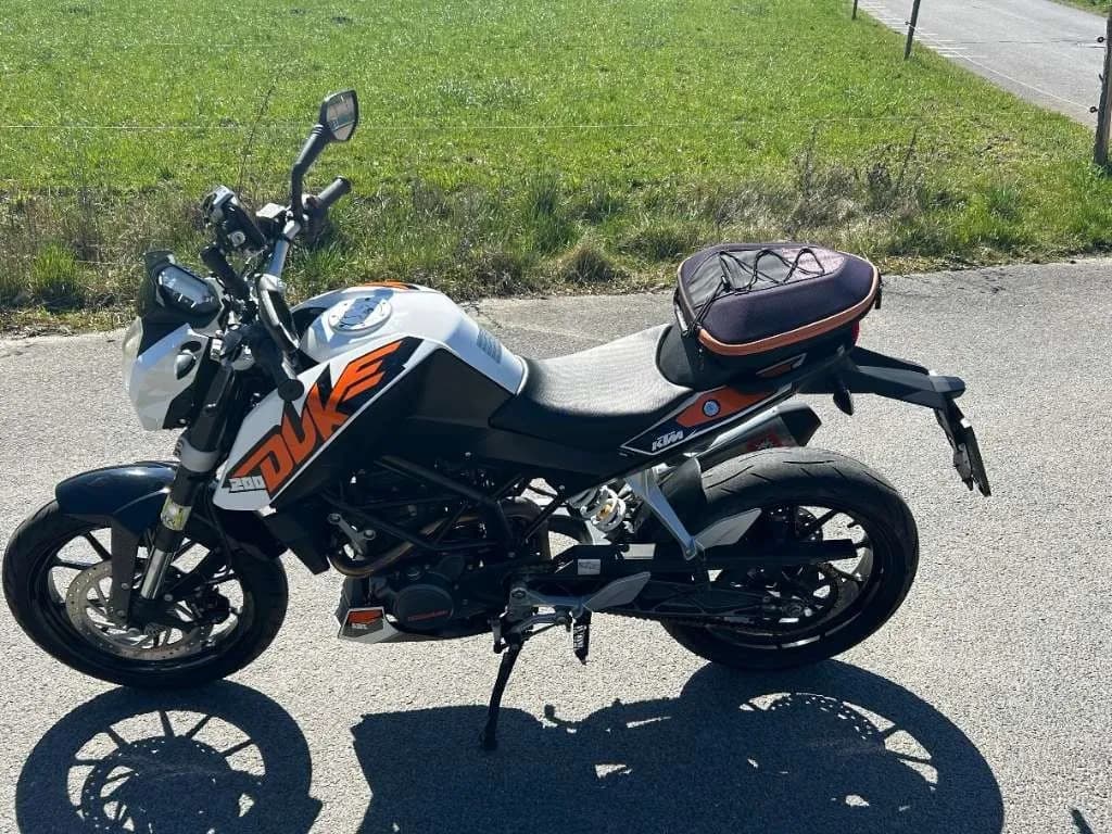 KTM Duke