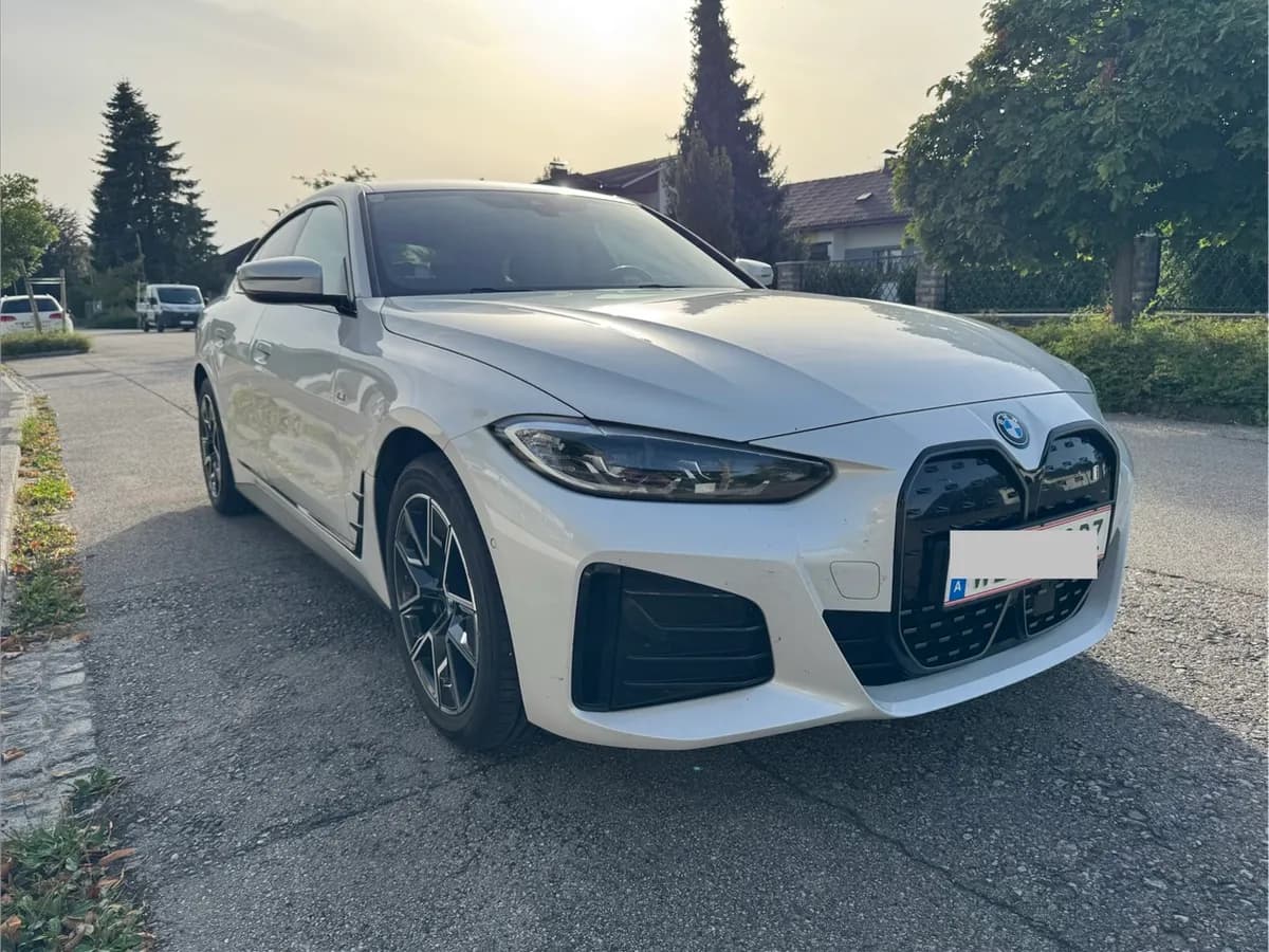 BMW i4
