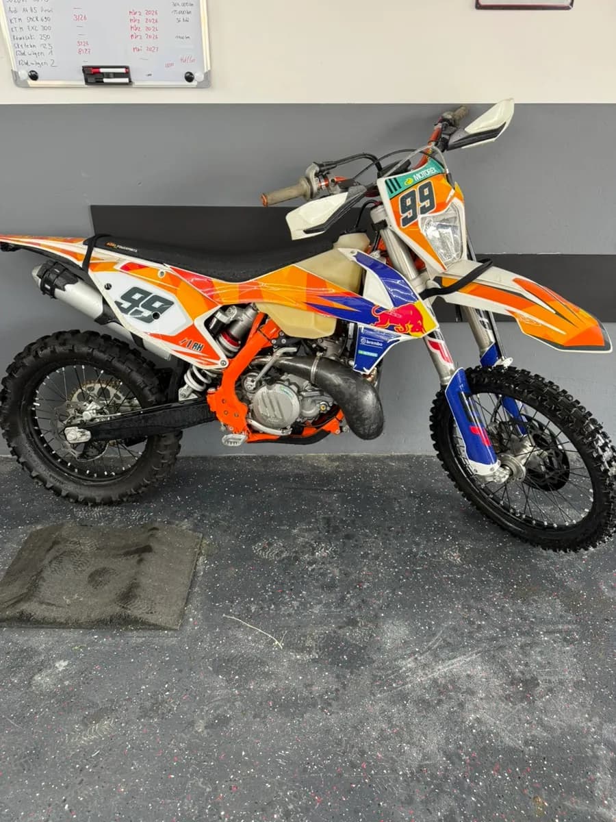 KTM 250