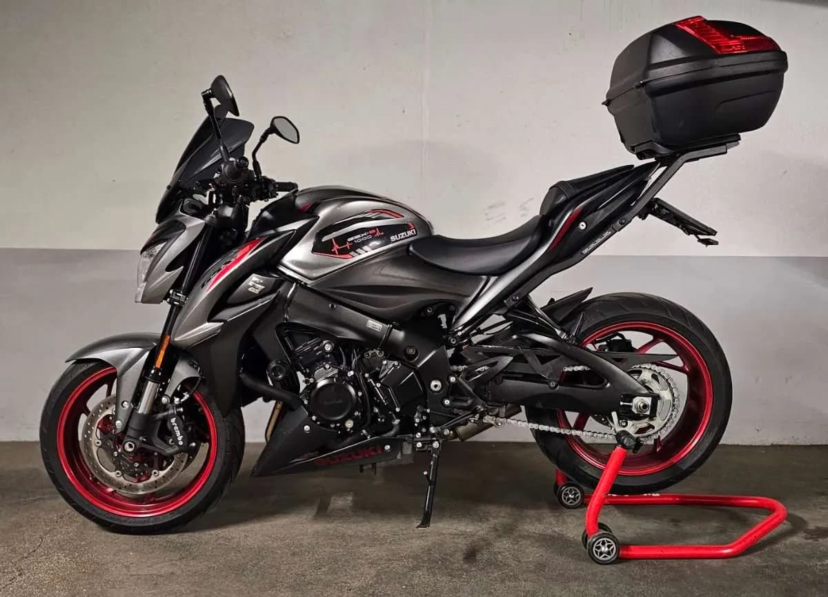 Suzuki GSX-S
