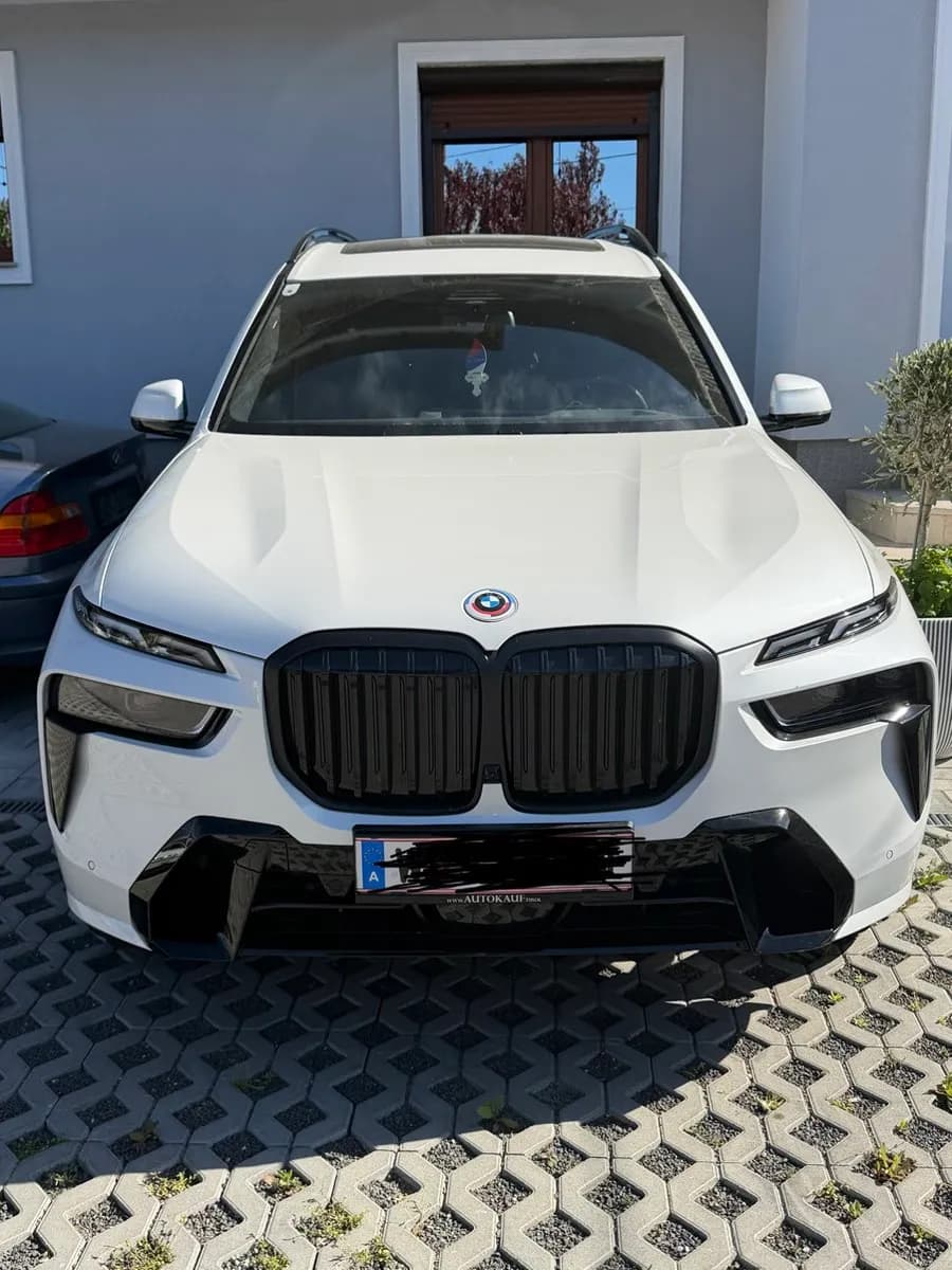 BMW X7