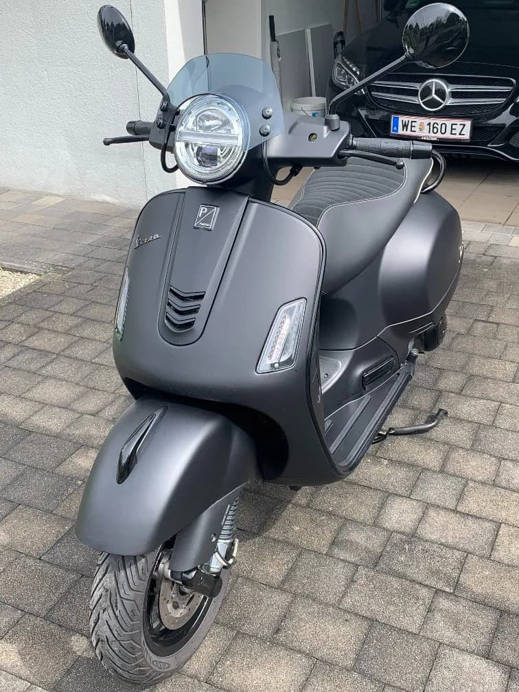 Vespa GTS