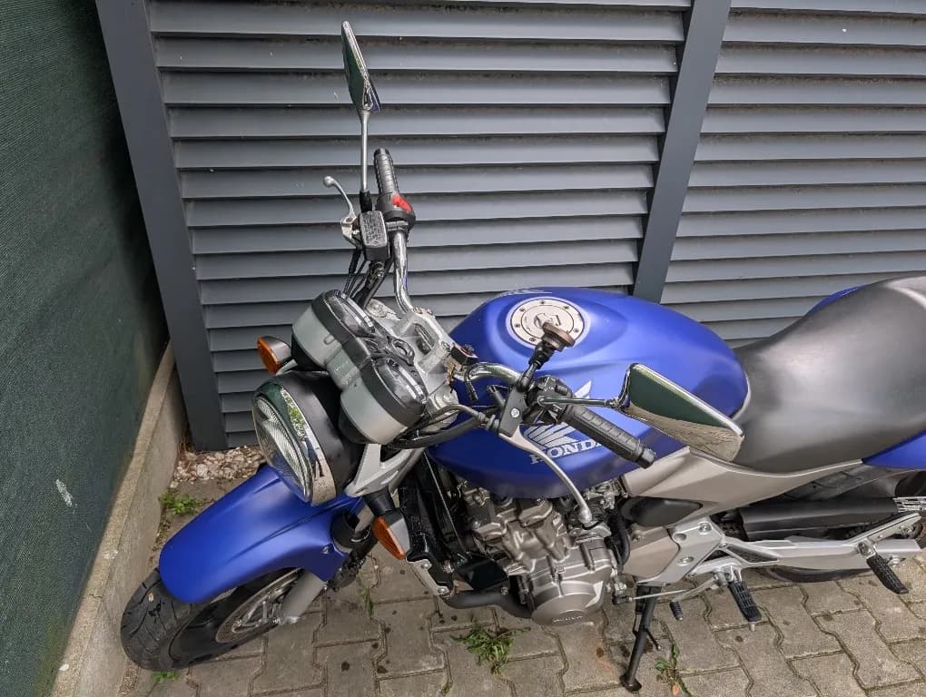 Honda Hornet