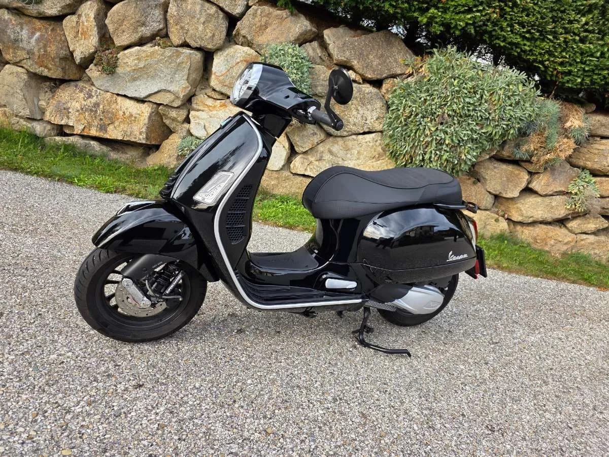Vespa GTS