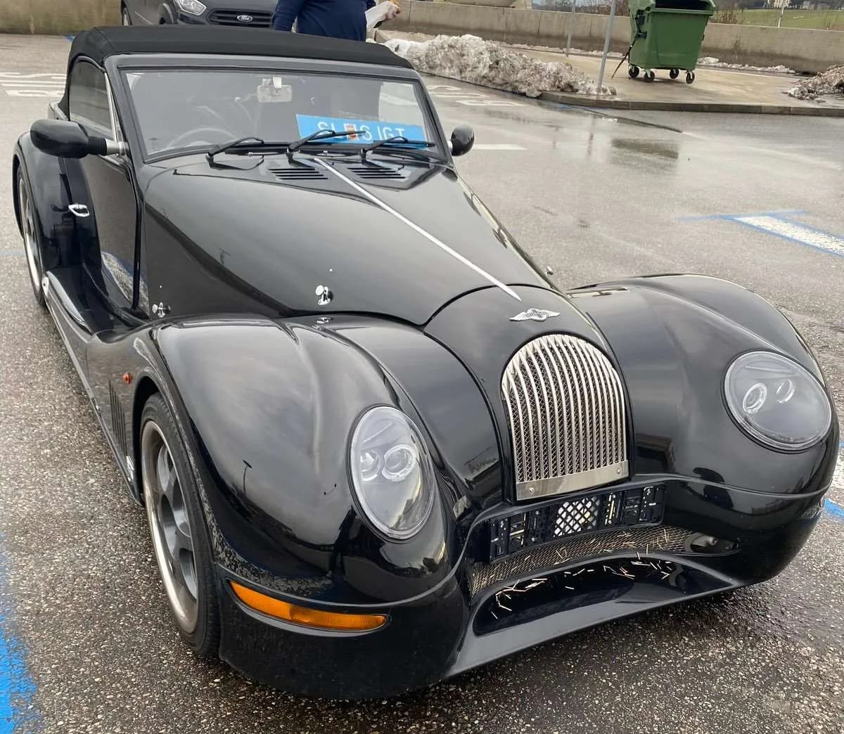 Morgan Morgan Aero 8