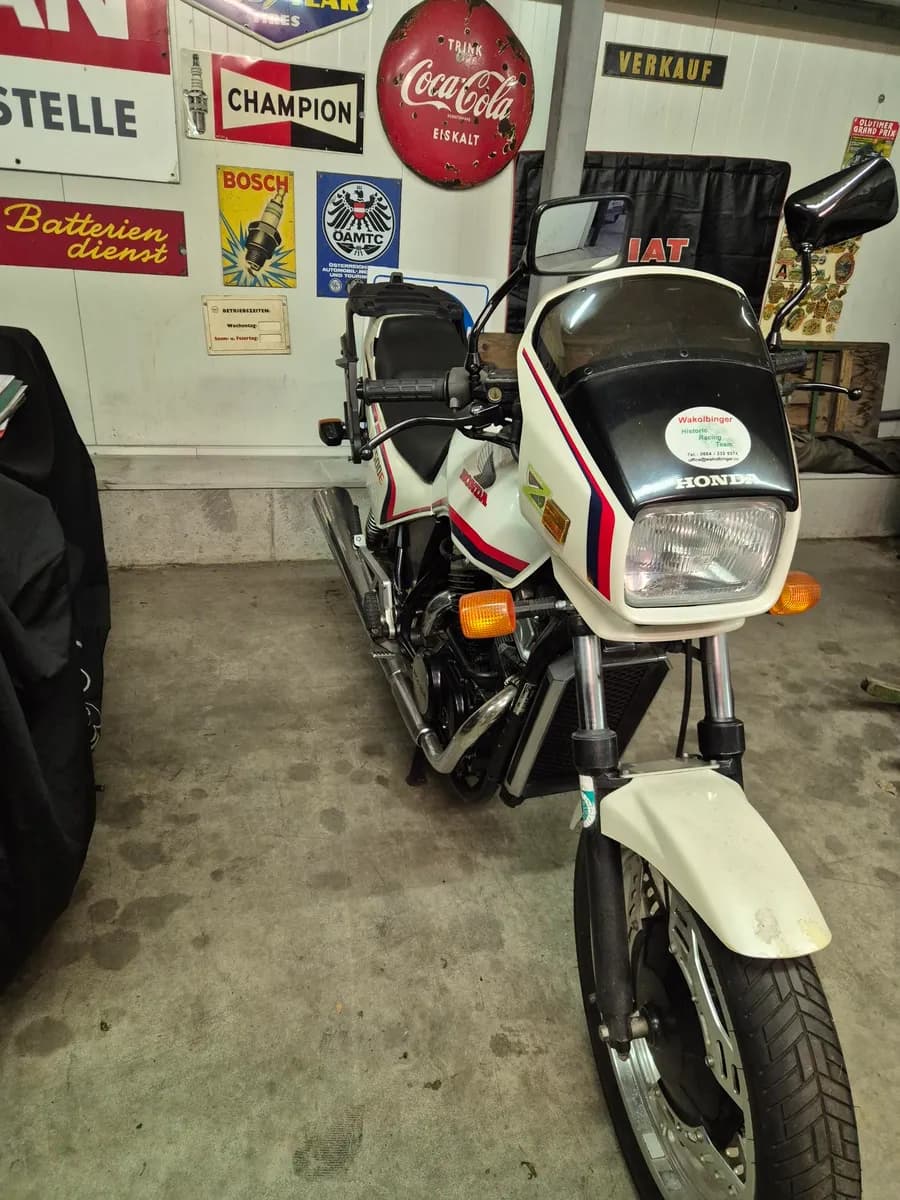 Honda VT