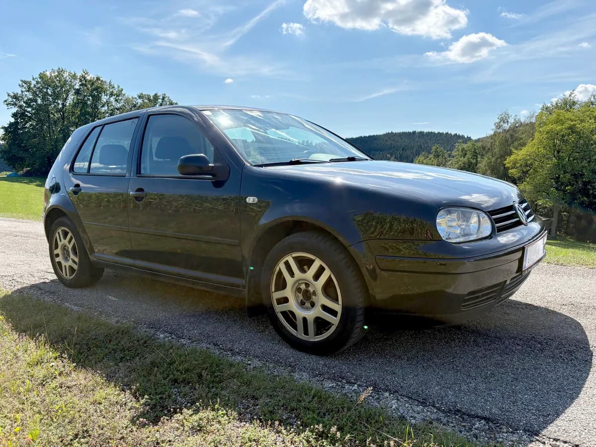 VW Golf