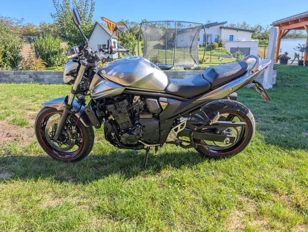 Suzuki Bandit