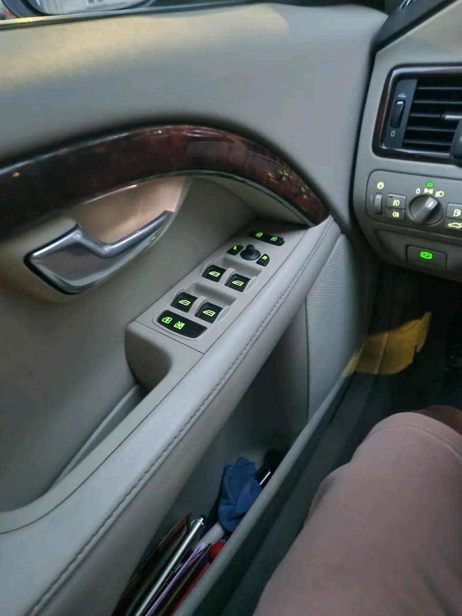 Volvo S80