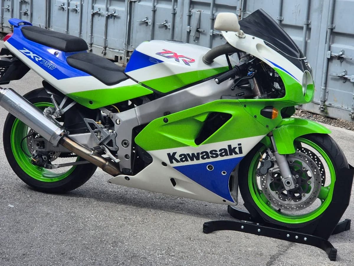 Kawasaki Sonstige