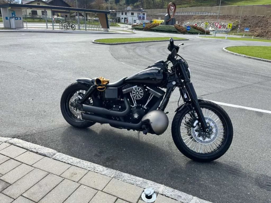 Harley-Davidson Dyna