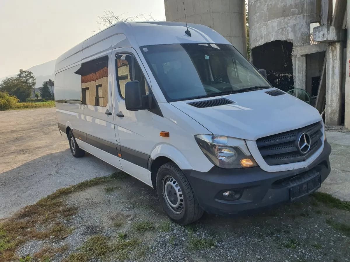 Mercedes-Benz Sprinter