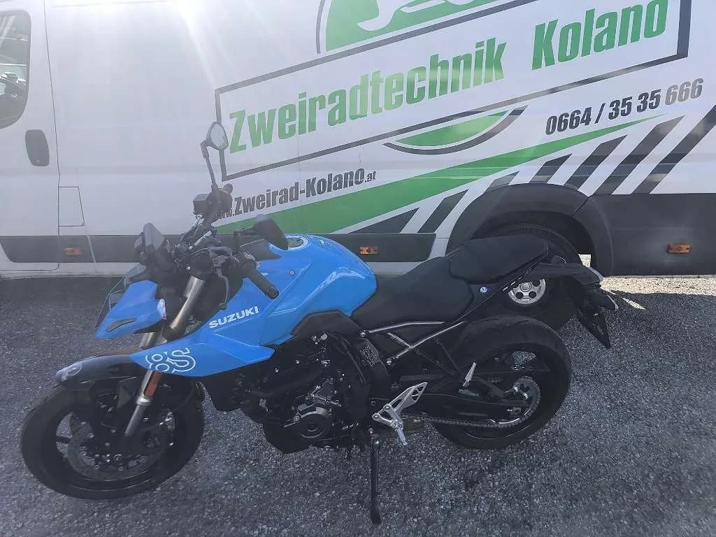 Suzuki GSX