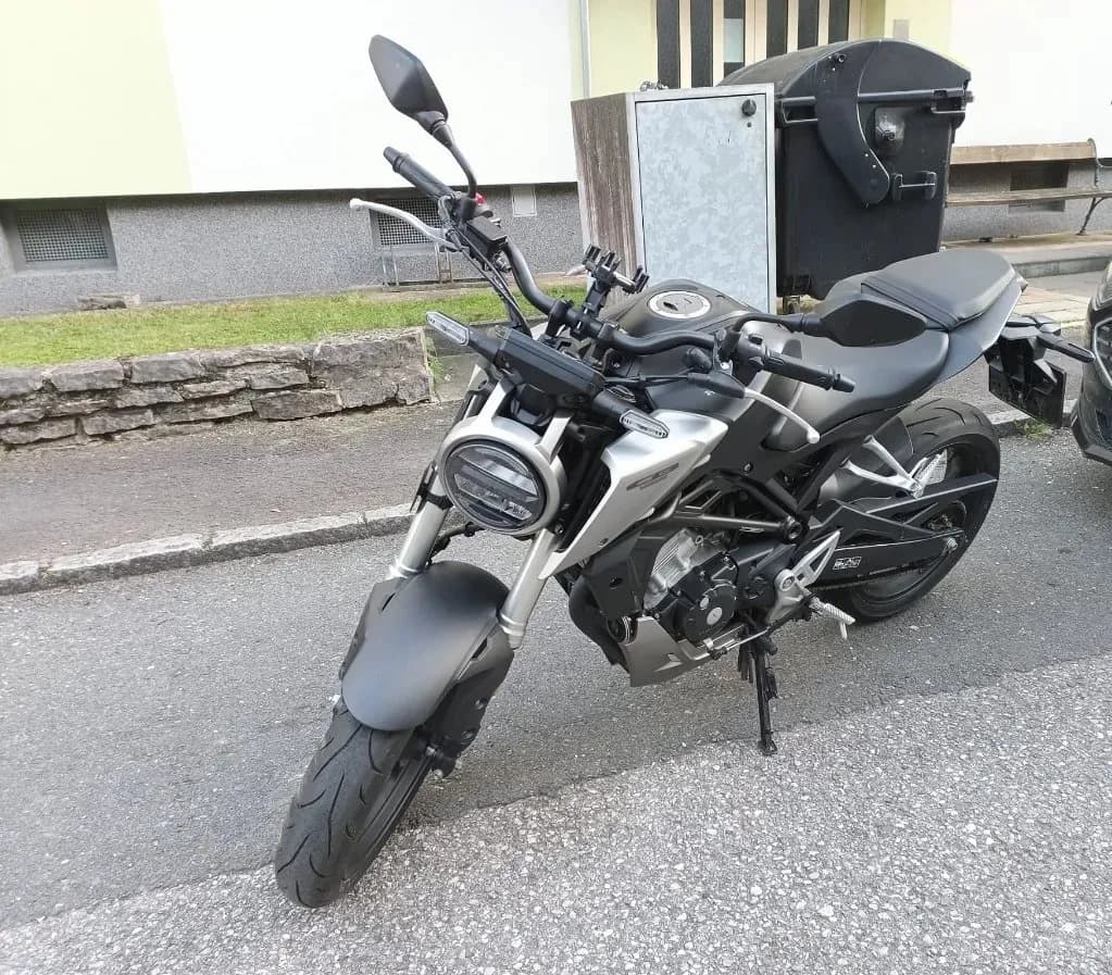 Honda CB