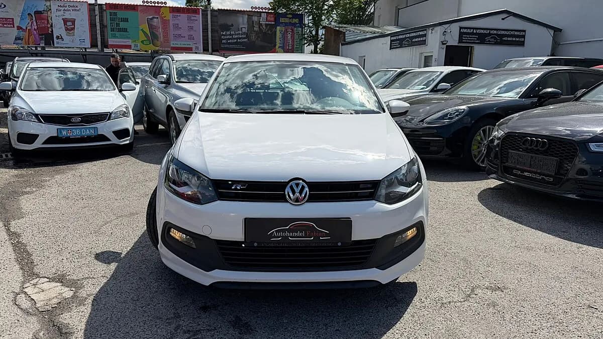 VW Polo