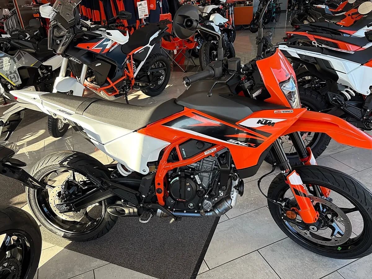 KTM 125