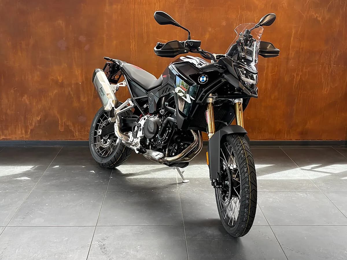 BMW F 900