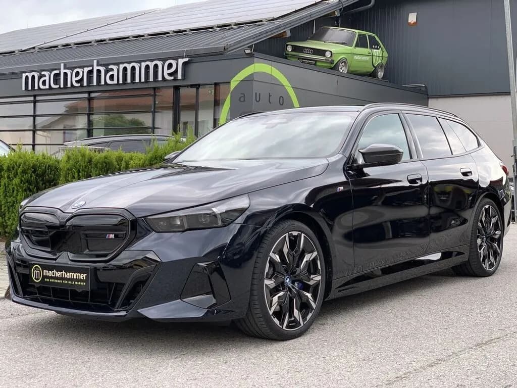BMW i5