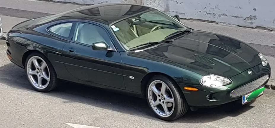 Jaguar XK8