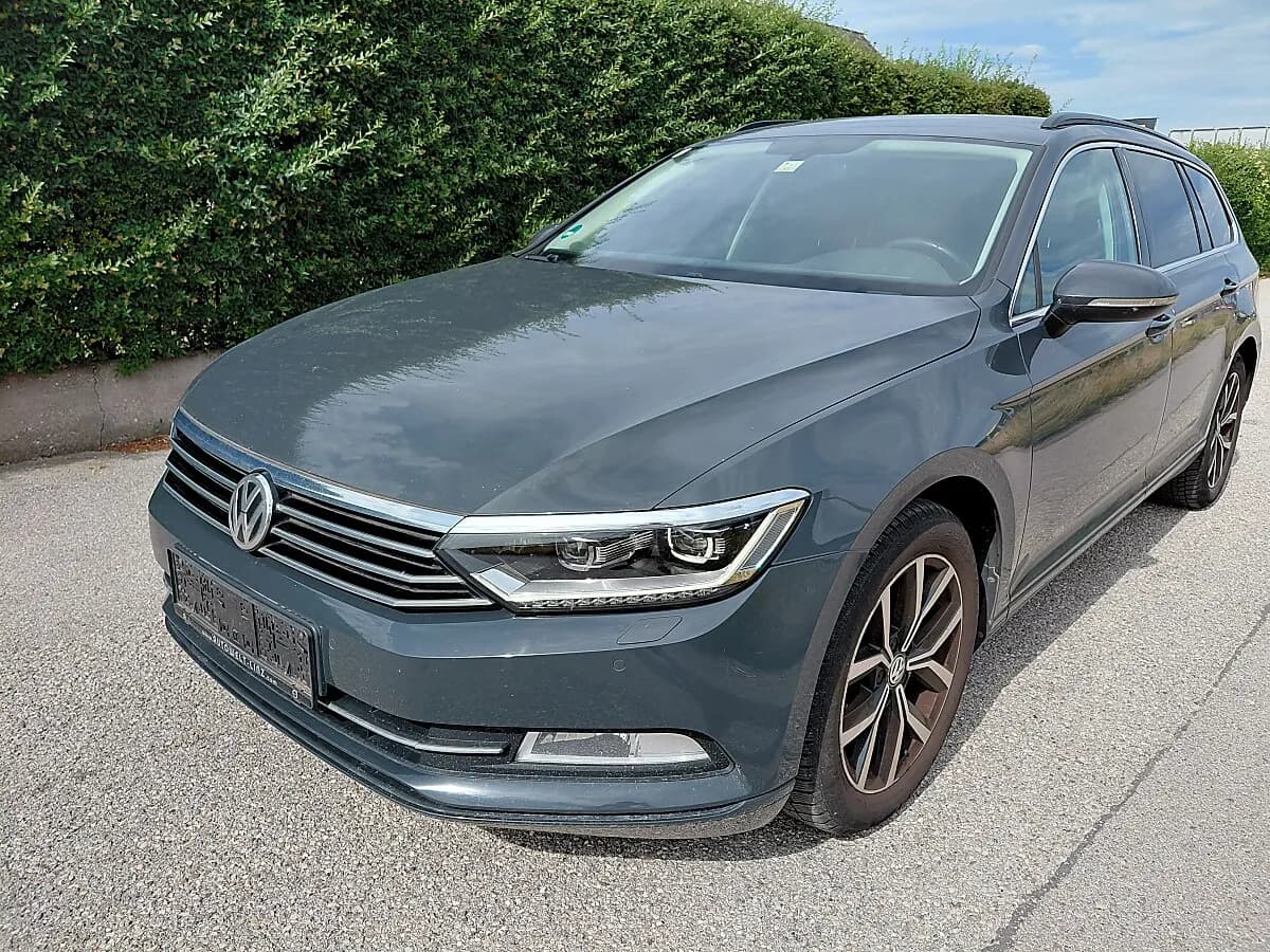 VW Passat