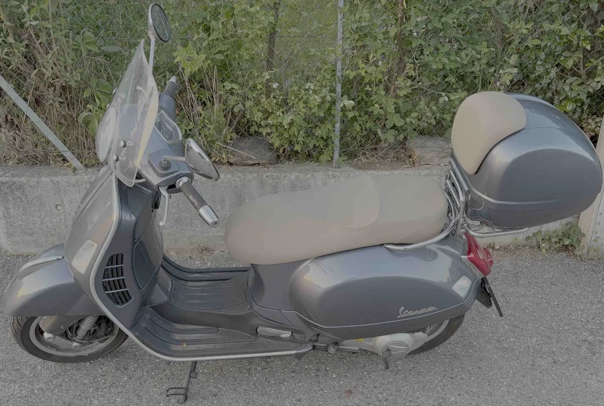 Vespa GTS