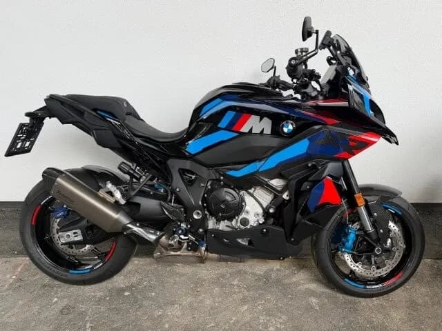 BMW M 1000 XR