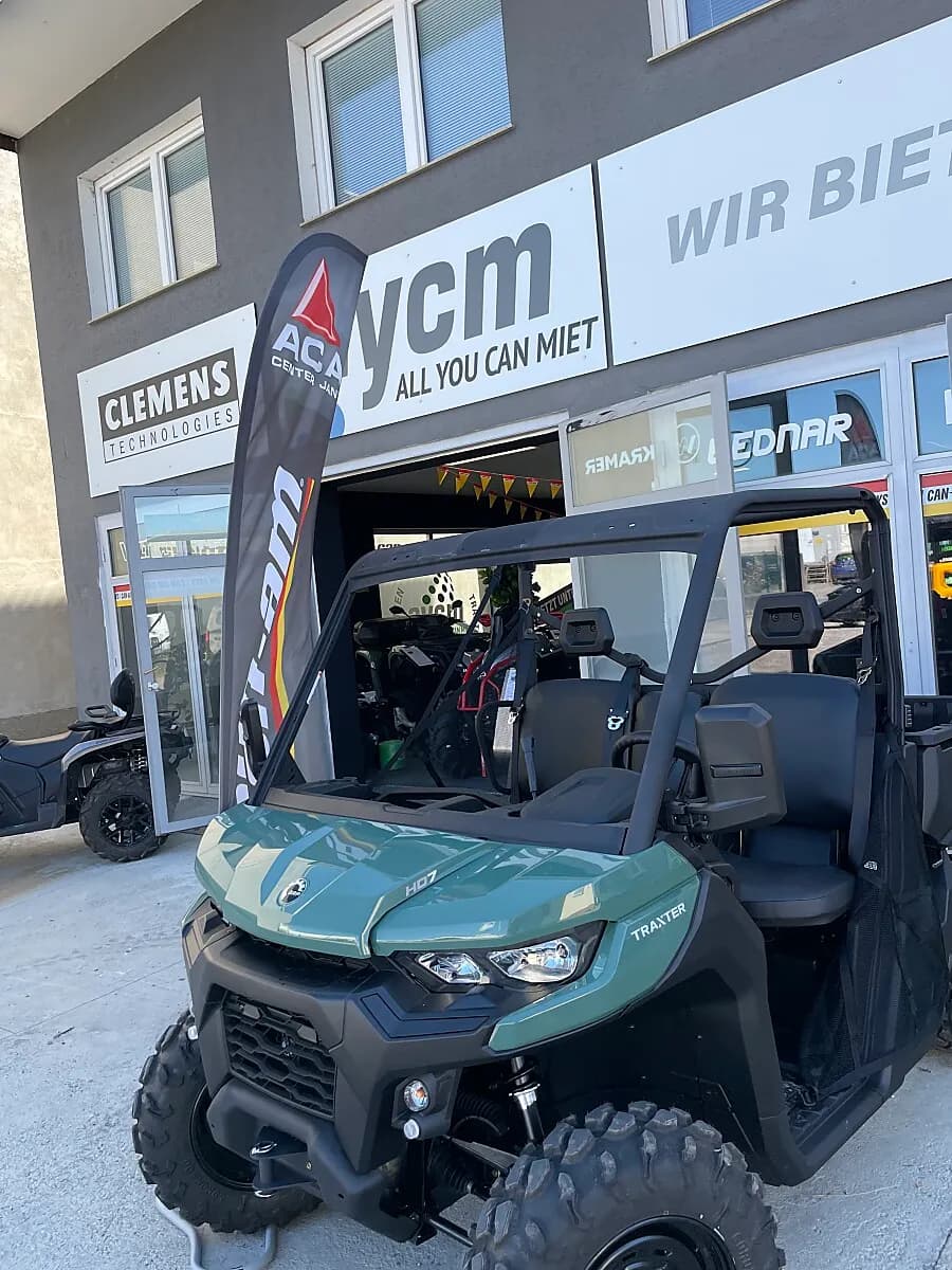 Can-Am Traxter