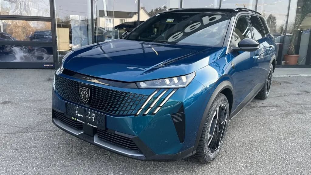 Peugeot 5008