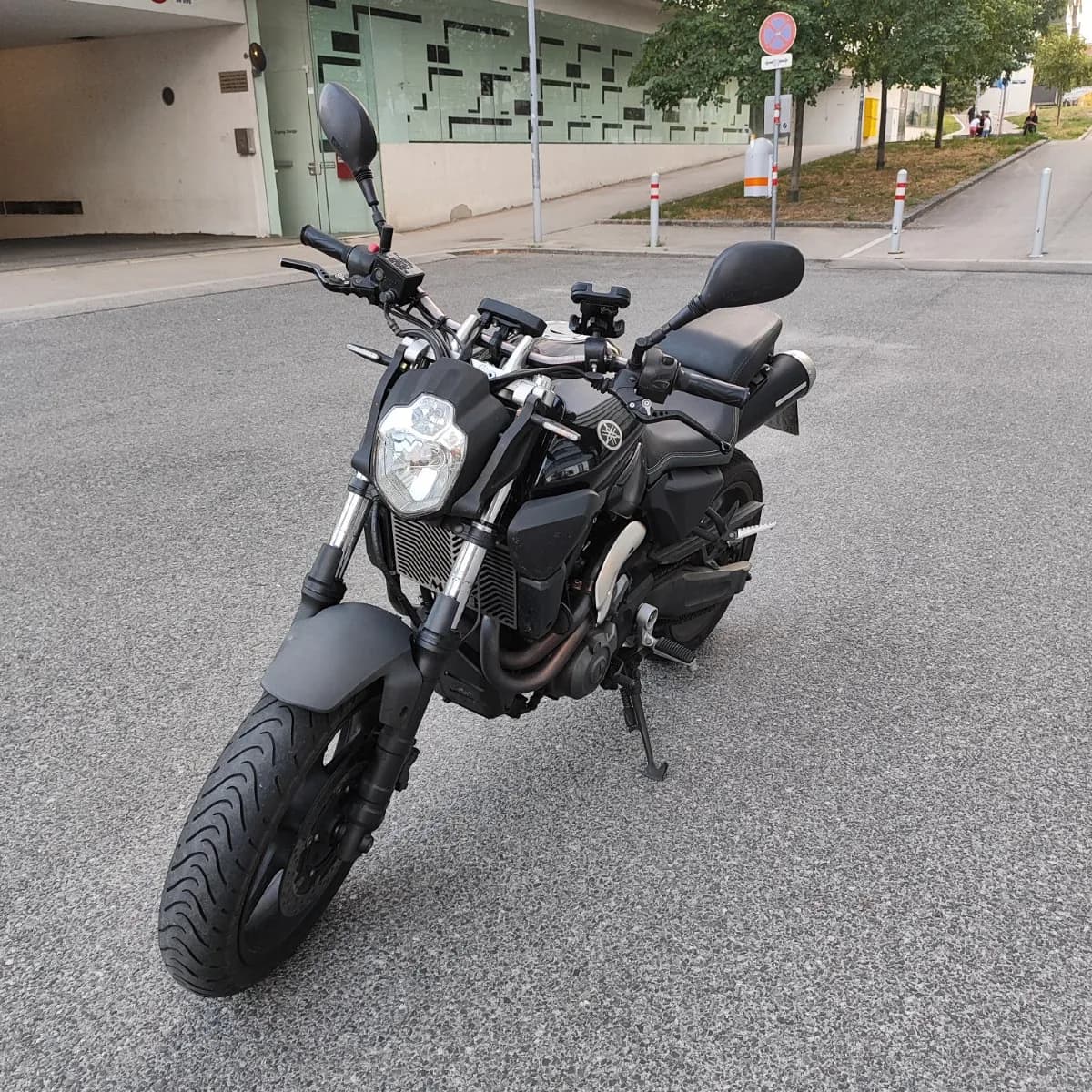 Yamaha MT