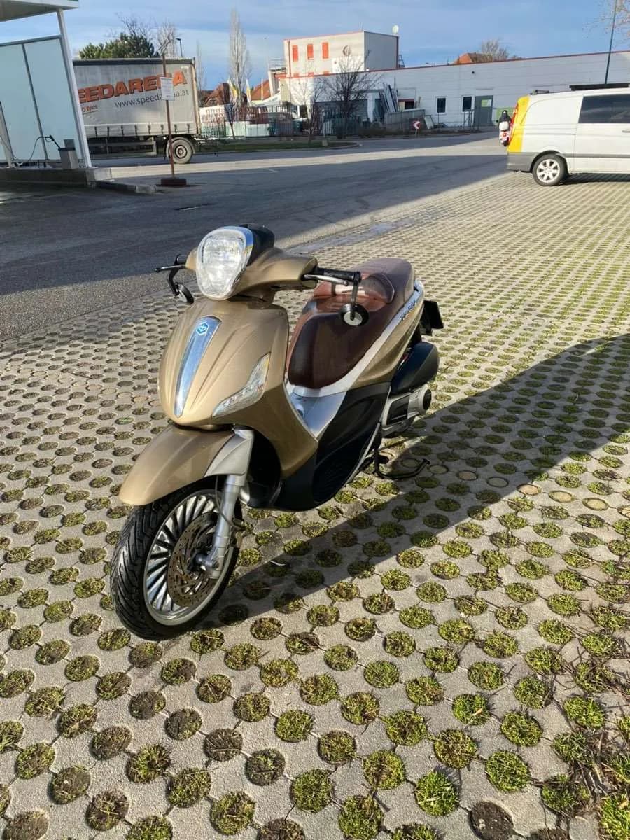 Piaggio Beverly