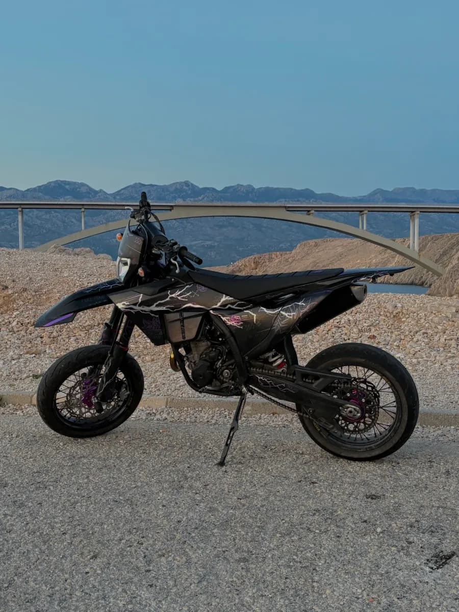 KTM 350