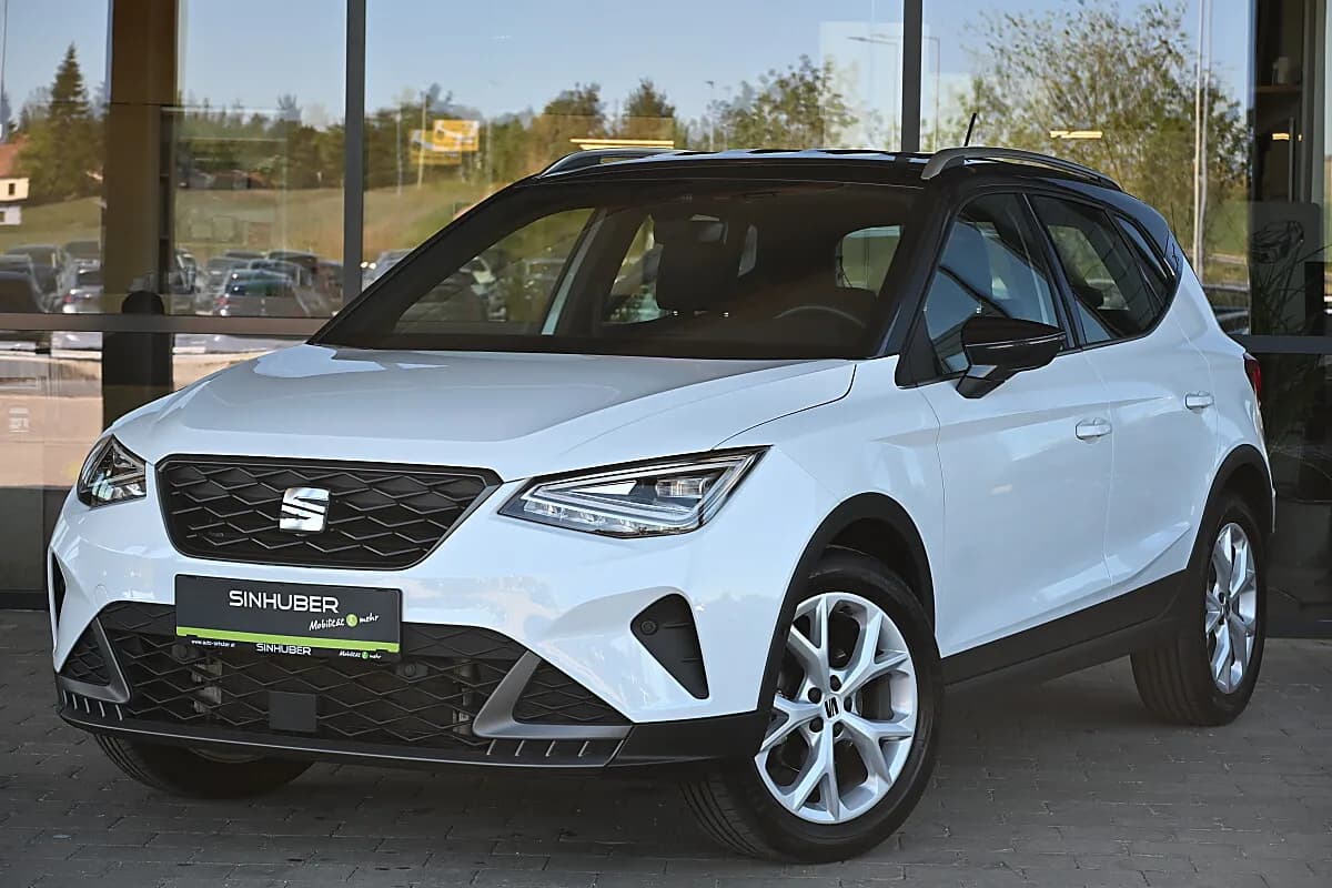 Seat Arona