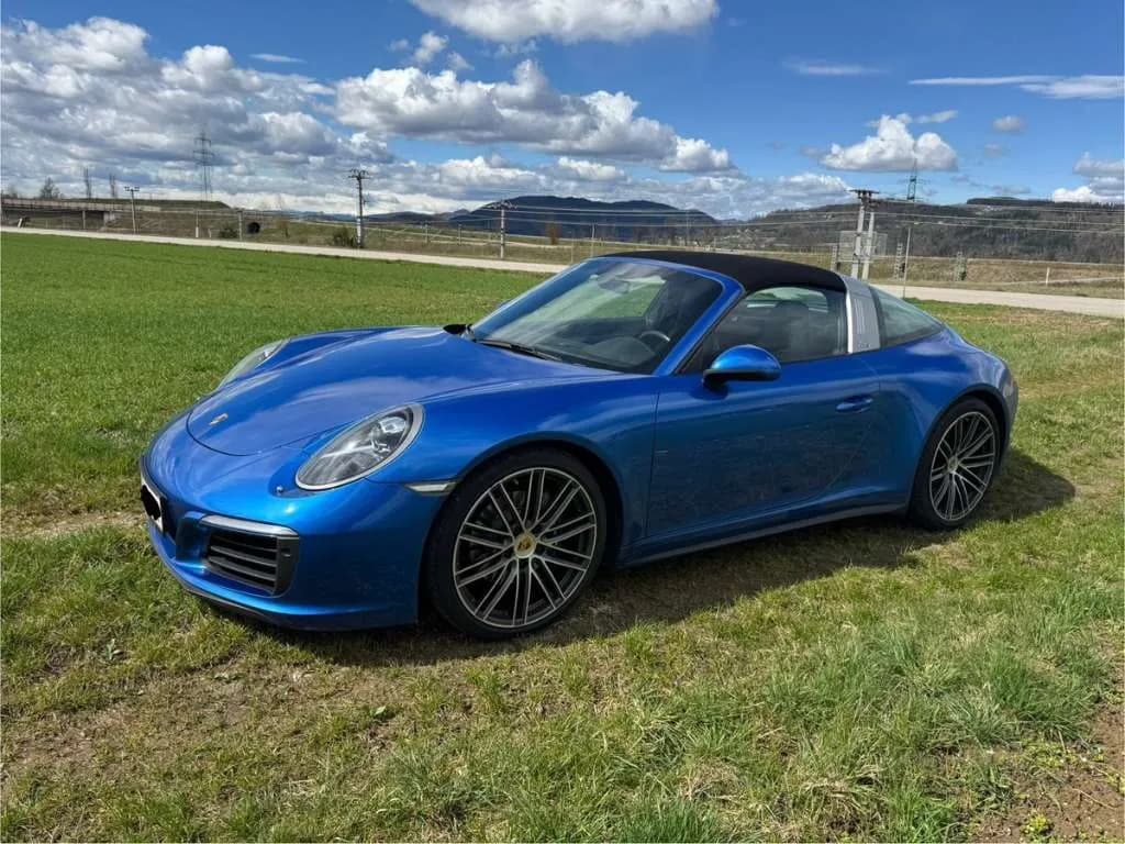 Porsche 911