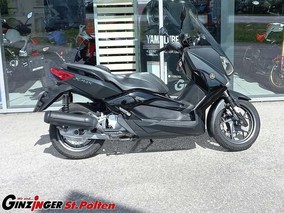 Yamaha X-Max