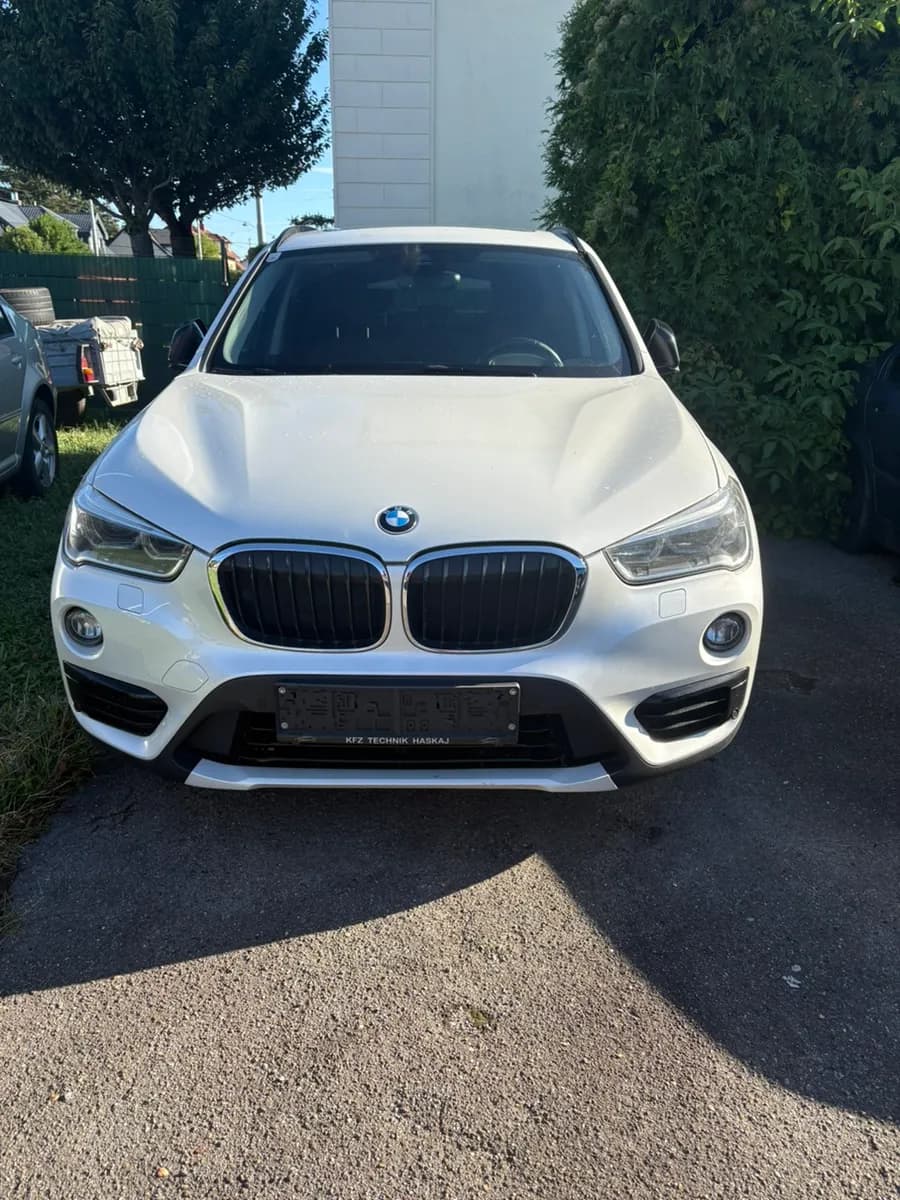 BMW X1