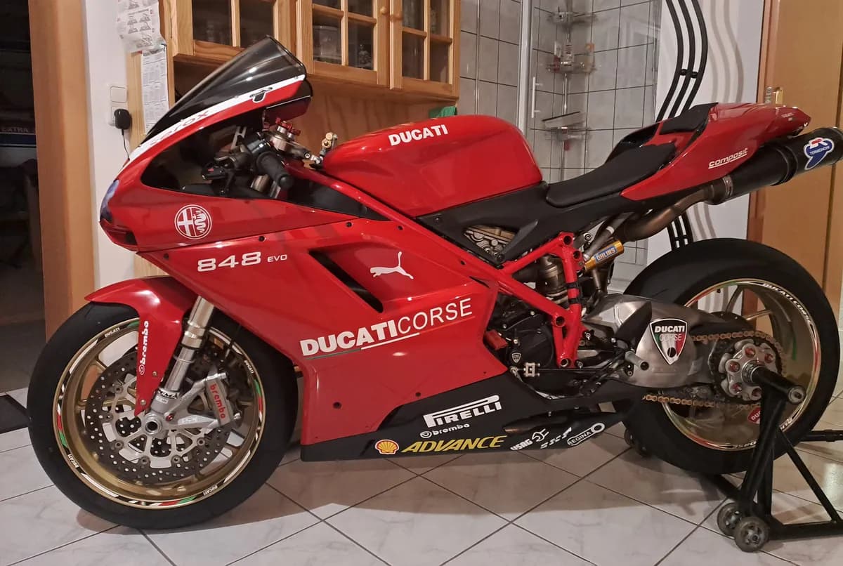 Ducati SuperSport