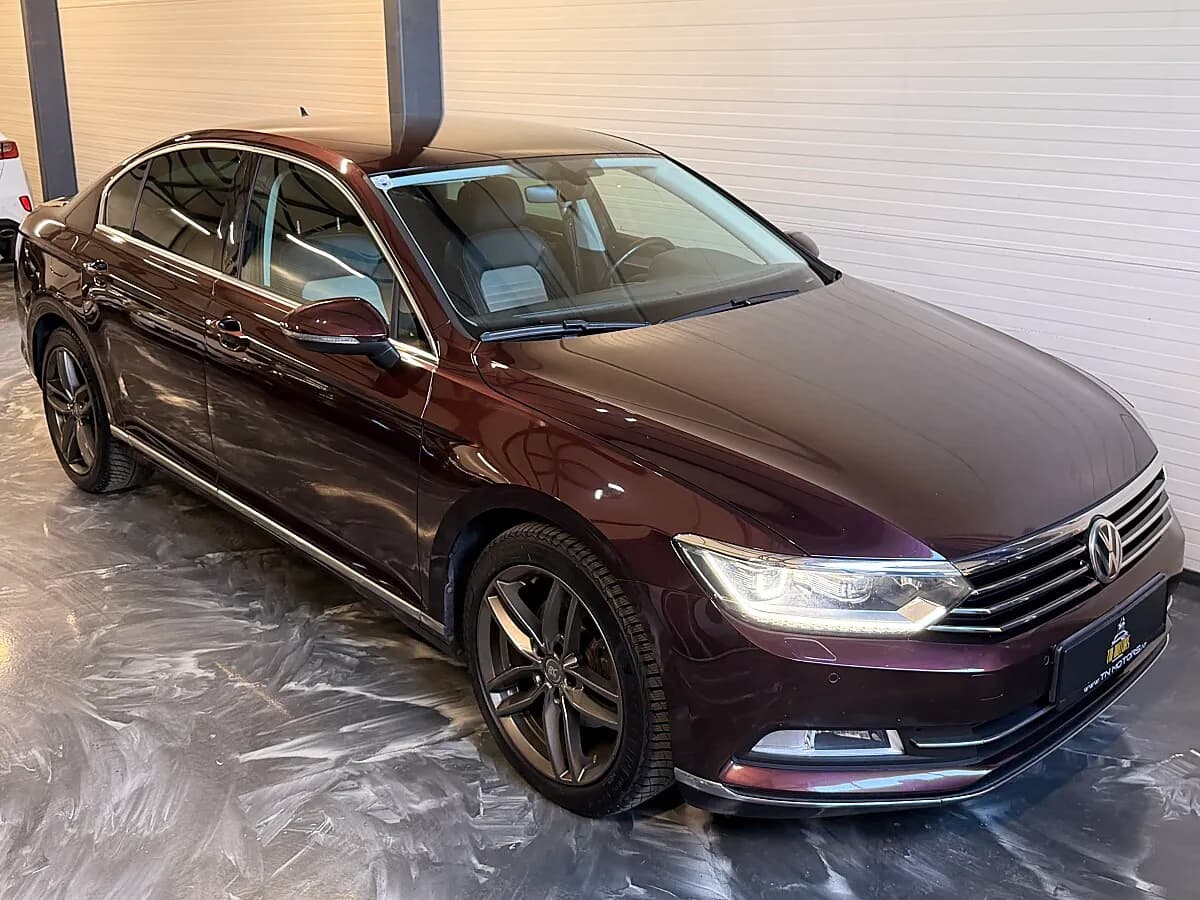 VW Passat