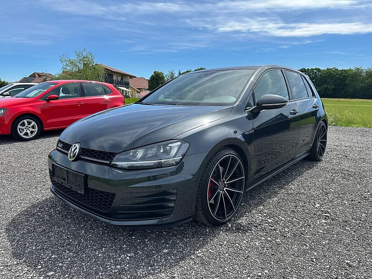 VW Golf